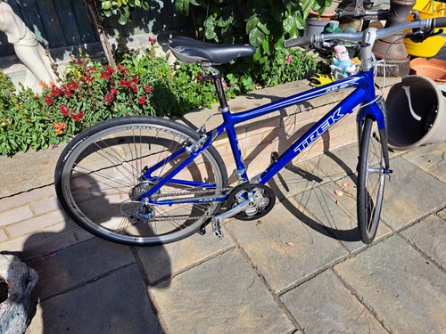 Trek hybrid bike - 7.6,