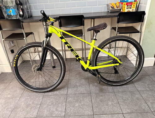 Trek marlin 700c mountain - 5,