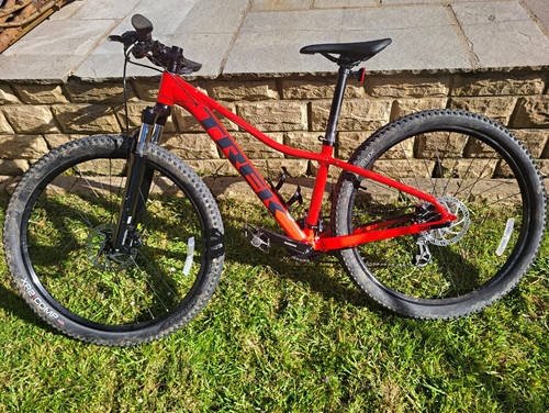 Trek marlin low mileage - marlin,