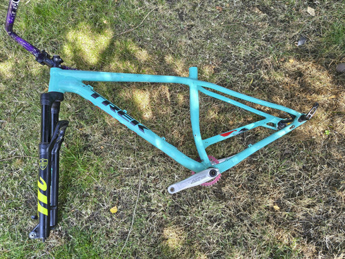 Medium trek stache frame with - trek,