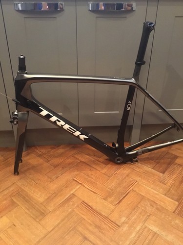 Trek madone road bike - 5.2,