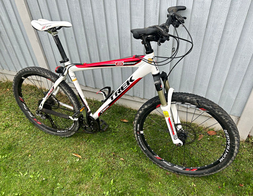Trek series 6700 - 6,