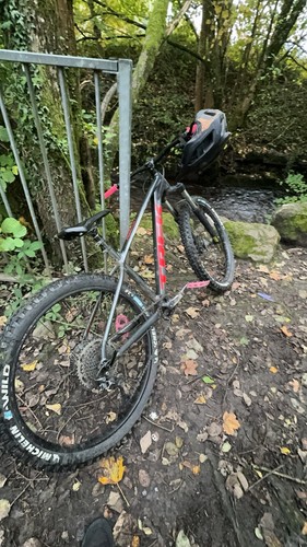 Trek mountain bike 5in - bike, 27.5in